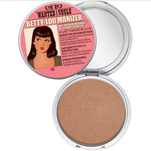 Load image into Gallery viewer, 2018 Hot sales Makeup Cosmetics MARY LOU MANIZER,CINDY LOU MANIZER,BETTY LOU MANIZER Highlighter 8.5g Face Pressed Powder KH23