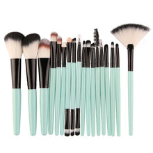 Load image into Gallery viewer, MAANGE 18/15/7/Pcs Makeup Brushes Set Eyebrow Eyeliner Foundation Brush pincel maquiagem Powder Blush Professional Make Up Brush
